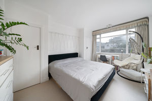 Photo 1- click for photo gallery